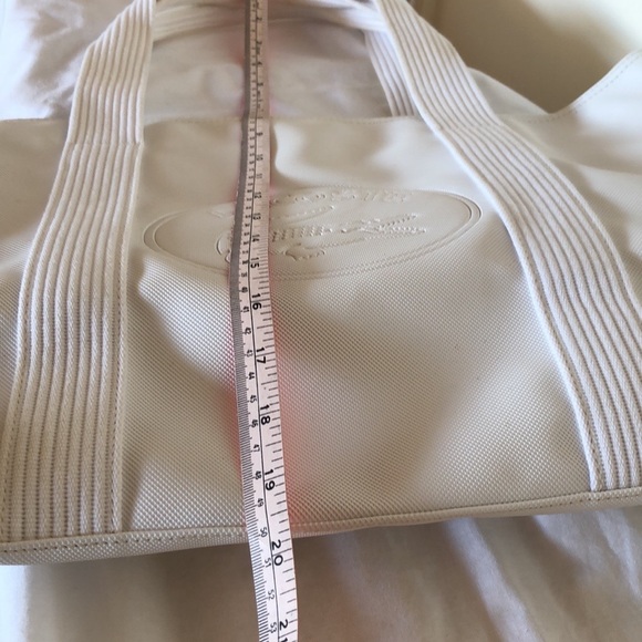 Oversized Lacoste Bag - Picture 6 of 9